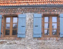 Isolantes contemporaines à recouvrement